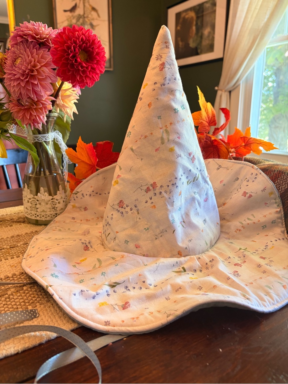 Floral Print White Witch Hat - Home Party Supplies